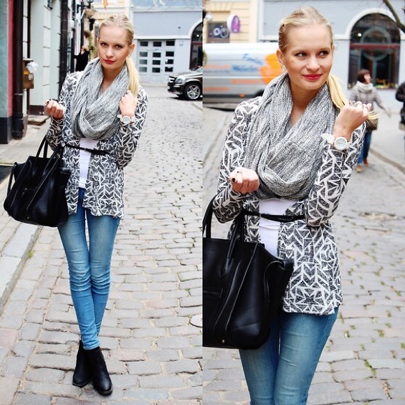 Divided Sweaters - 🍁5/$25 Divided H&M Geometric Print Cardigan